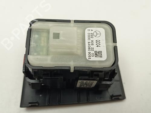 Left rear window switch MERCEDES-BENZ C-CLASS (W205) C 220 BlueTEC / d (205.002, 205.004) | BP31643999I29