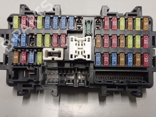 Fuse box INFINITI Q50 50 D (170 hp) 15597806