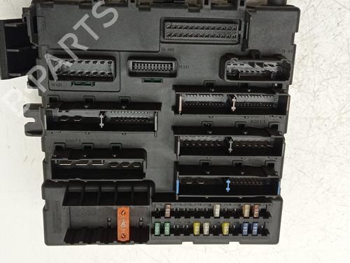 Used Fuse box OPEL VECTRA C (Z02) 1.9 CDTI (F69) (120 hp) 7092998