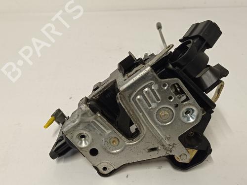 Used Front right lock MERCEDES-BENZ E-CLASS (W210) E 320 CDI (210.026) (197 hp) 19537279