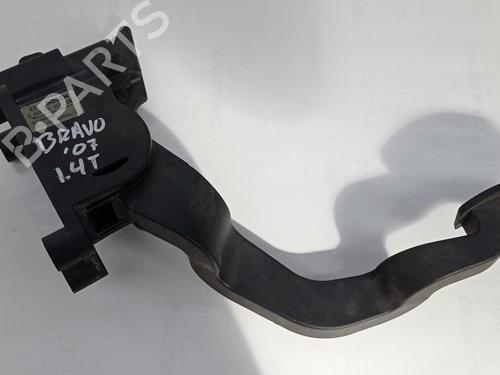 Used Pedal FIAT BRAVO II (198_) 1.4 T-Jet (198AXF1B) (150 hp) 15262519