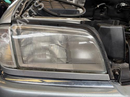 Used Right headlight MERCEDES-BENZ C-CLASS (W202) [1993-2000]  31805980
