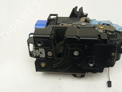 Used Front right lock VW TOURAN (1T1, 1T2) [2003-2011]  29291047