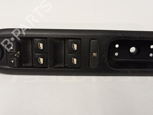 Used Left front window switch PEUGEOT 407 SW (6E_, 6D_) 2.0 HDi 135 (136 hp) 30882568