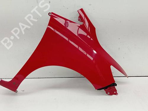 Used Right front fenders Right front fenders 37642004 37642004