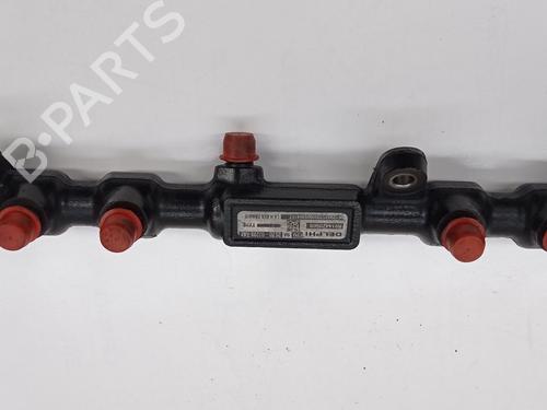 Used Injection rail FORD MONDEO III (B5Y) [2000-2007]  24176850