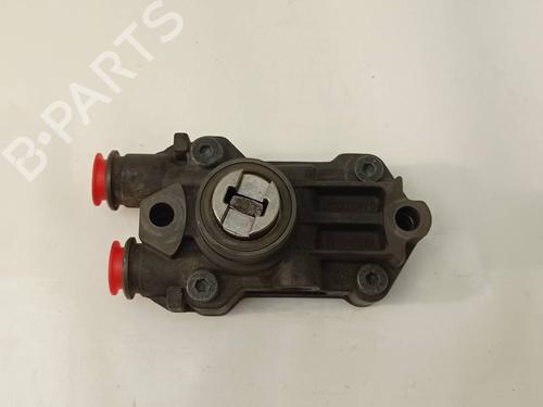 Used Fuel pump Fuel pump 37713857 37713857