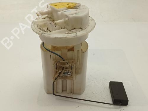 Used Fuel pump CITROËN XSARA Coupe (N0) 1.9 D (68 hp) 8241252