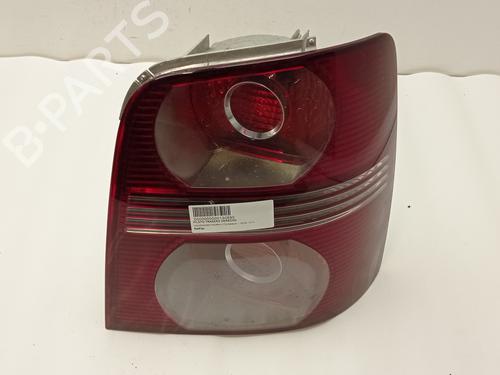 right-taillight-vw-touran-1t1-1t2-2003-2004-2005-2006-2007-2008-2009-2010-2011-33042927 main image