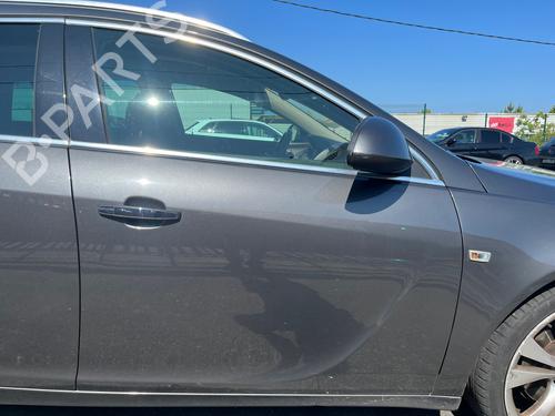 Used Right front door OPEL INSIGNIA A (G09) [2008-2017]  26714154