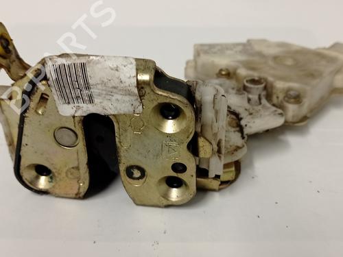 Used Front right lock NISSAN TERRANO II (R20) 2.7 TD 4WD (101 hp) 9051879