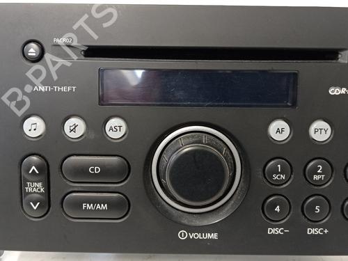 Radio SUZUKI GRAND VITARA II (JT, TE, TD) 1.9 DDiS All-wheel Drive (JT419, TD44, JB419WD, JB419XD,... | BP7293953E6 