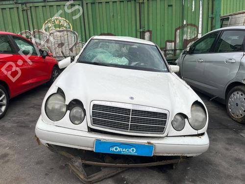 Peças MERCEDES-BENZ E-CLASS (W210) E 300 D (210.020) 4949355