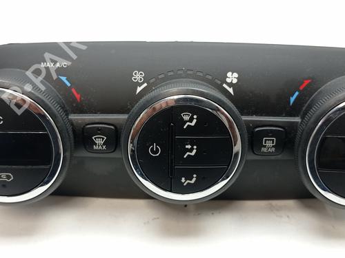 AC-Styringsenhed/Manøvreenhed JEEP RENEGADE SUV (BU, B1, BV) 1.6 CRD (120 hp) 30326115