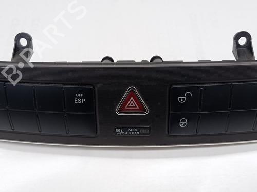 Used Warning switch MERCEDES-BENZ C-CLASS Coupe (CL203) C 180 Kompressor (203.746) (143 hp) 25863156