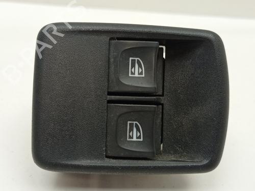 Interrupteur de vitre avant gauche RENAULT KANGOO / GRAND KANGOO II (KW0/1_) 1.5 dCi 70 (KW0V, KW0A) (68 hp) 30643841