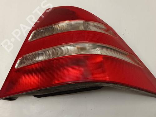 Used Right taillight Right taillight 38068809 38068809