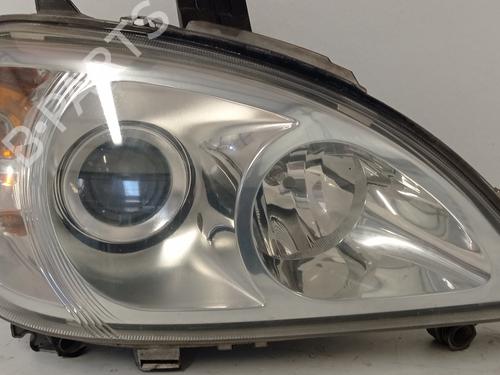 Right headlight MERCEDES-BENZ M-CLASS (W163) ML 400 CDI (163.128) | BP9769731C29 