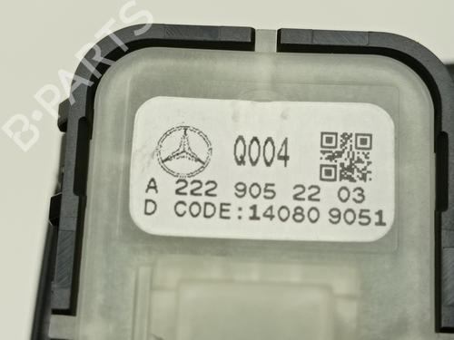 Left rear window switch MERCEDES-BENZ C-CLASS (W205) C 220 BlueTEC / d (205.002, 205.004) | BP31643999I29