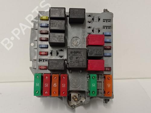 Fuse box ALFA ROMEO 147 (937_) 2.0 16V T.SPARK (937.AXA1, 937.AXC1, 937.BXC1) | BP9175648E1 