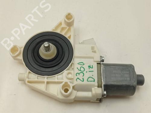 Used Left front window motor Left front window motor 37027050 37027050