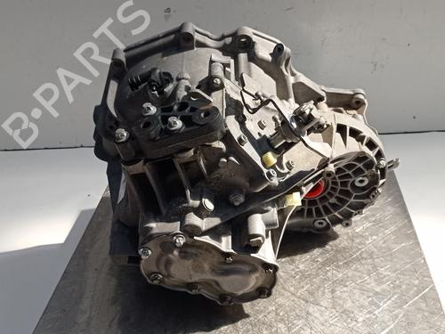 Gearkasse OPEL COMBO Box Body/MPV 1.7 CDTI 16V (101 hp) 26890457