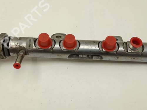 Rampa inyectora Rampa inyectora CITROËN C5 III (RD_) [2008-2017] 37151684 37151684