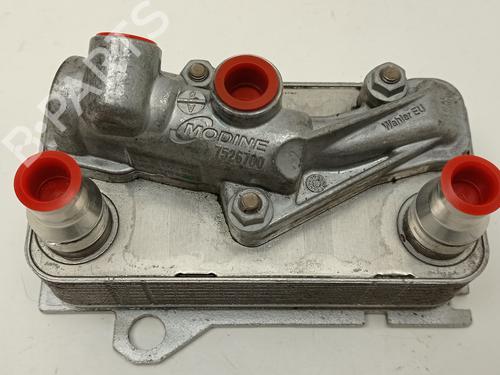 Used Oil radiator MERCEDES-BENZ C-CLASS (W205) C 220 BlueTEC / d (205.002, 205.004) (170 hp) 31803787