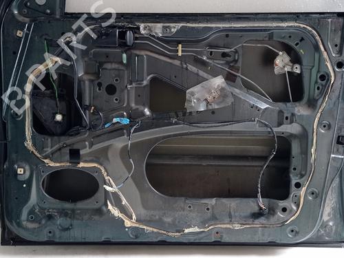 Right front door NISSAN TERRANO II (R20) 2.7 TDi 4WD | BP12435077C3 