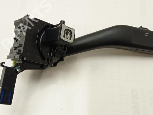 Steering column stalk SEAT LEON (1P1)  | BP23537982I23 