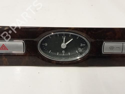 Used Display monitor FORD MONDEO III (B5Y) [2000-2007]  25791611