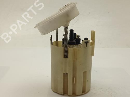 Used Fuel pump MERCEDES-BENZ C-CLASS (W203) C 180 Kompressor (203.046) (143 hp) 8241264