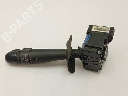 Forlygtekontakt Forlygtekontakt RENAULT SCÉNIC I MPV (JA0/1_, FA0_) 1.9 dCi (JA05, JA1F) (102 hp) 39718656 39718656