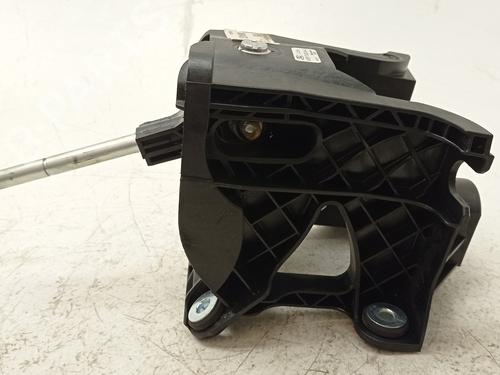 Used Gear lever FORD KUGA II (DM2) 1.6 EcoBoost (150 hp) 8043497