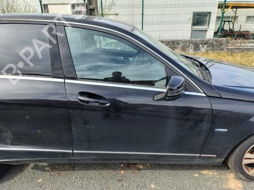 Used Right front door MERCEDES-BENZ C-CLASS (W204) [2007-2015]  24802584