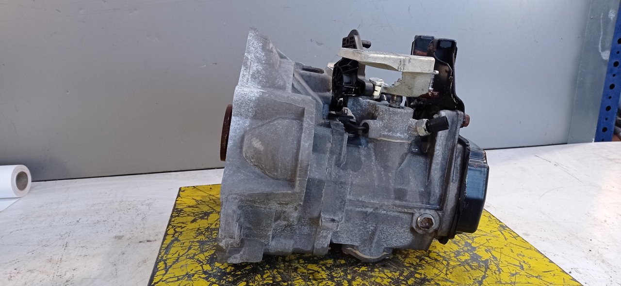 Manual gearbox SEAT IBIZA III (6L1) 1.4 TDI 8400220 | B-Parts