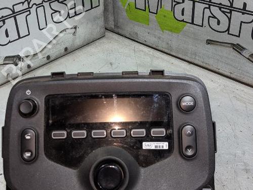 radio-peugeot-108-2014-36918437 main image