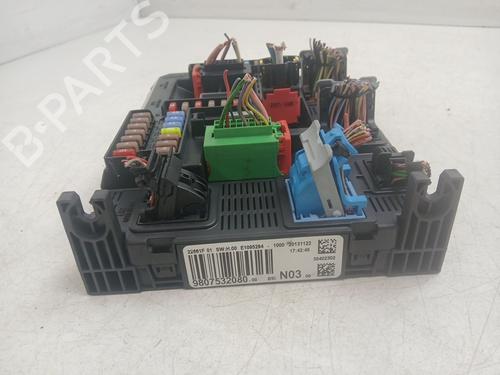 Fuse box PEUGEOT 2008 I (CU_) 1.2 VTi | BP39610453E1 - Image 3