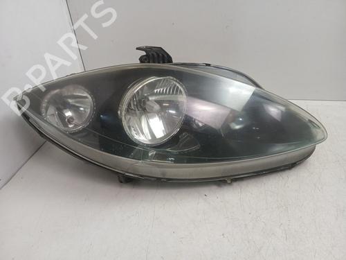 Used Right headlight Right headlight SEAT LEON (1P1) 1.4 TSI (125 hp) 40279213 40279213