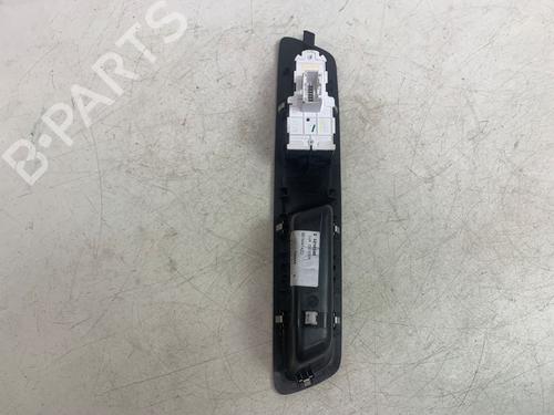 Used Switch Switch TOYOTA PROACE Van (MDZ_) Electric (MDZS, MDZZ) (136 hp) 39943705 39943705
