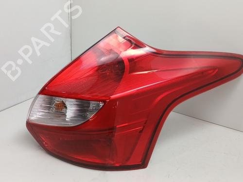 right-taillight-ford-focus-iii-2010-2011-2012-2013-2014-2015-2016-2017-2018-2019-2020-36932889 main image