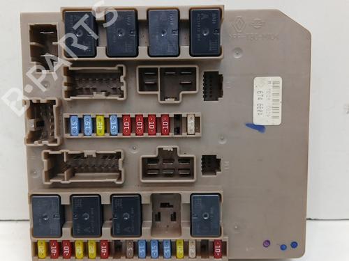 Used Fuse box Fuse box 36957004 36957004