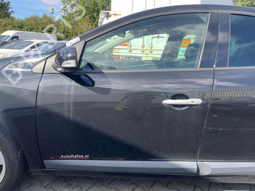 Used Left front door Left front door 39525243 39525243