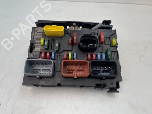 Sikringsdåse Sikringsdåse PEUGEOT 307 CC (3B) 2.0 16V (136 hp) 36933362 36933362
