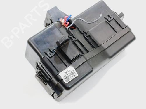 Used Fuse box Fuse box 36920569 36920569