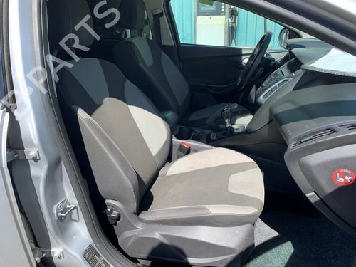 front-right-seatbelt-ford-focus-iii-turnier-2010-2011-2012-2013-2014-2015-2016-2017-2018-2019-2020-36932679 main image