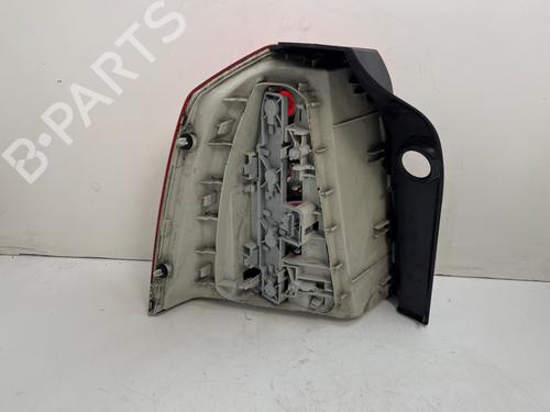 Used Right taillight Right taillight 37235772 37235772