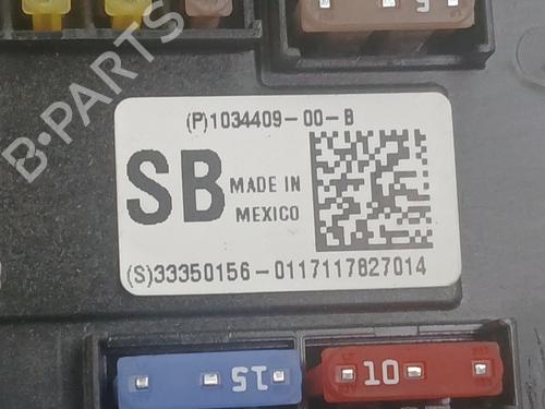 Fuse box TESLA MODEL S (5YJS) 90D AWD | BP39494668E1 - Image 6