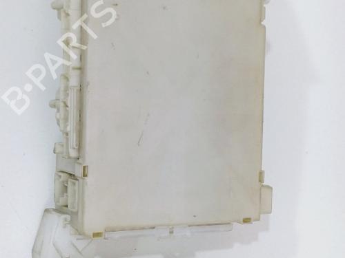 Used Fuse box Fuse box 36920215 36920215