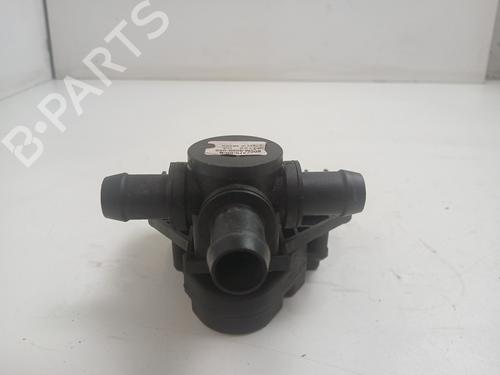 Auxiliary water pump TESLA MODEL S (5YJS) 90D AWD | BP39494630M111 - Image 4